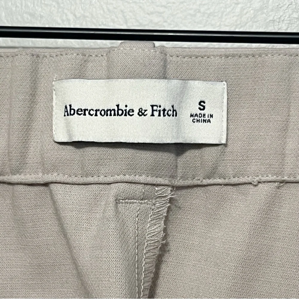 A+F Sloan Tailored High Waisted Shorts - Picture 7 of 10